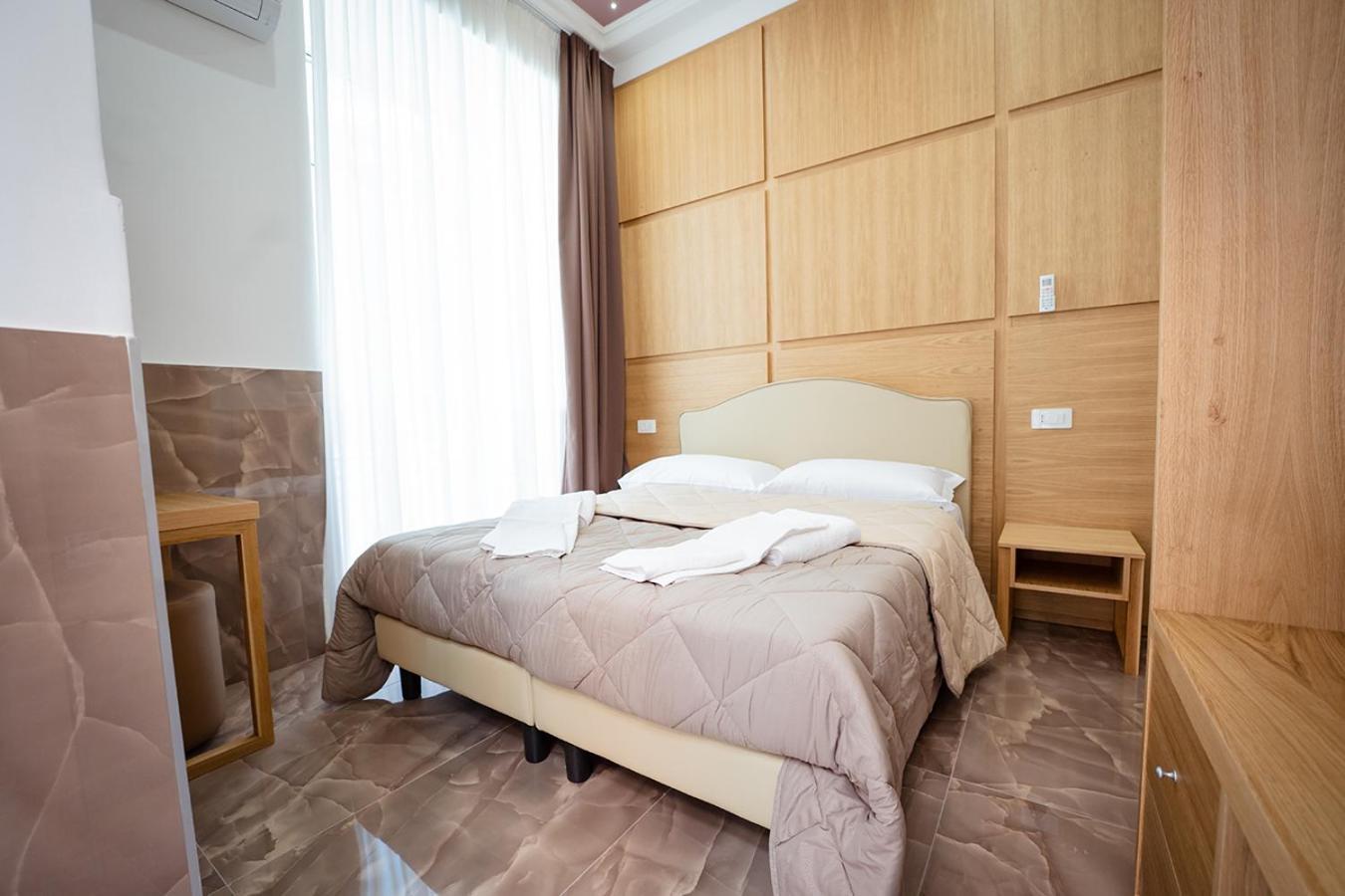 فندق Medina H. Napoli Centro, By Clapa Group المظهر الخارجي الصورة