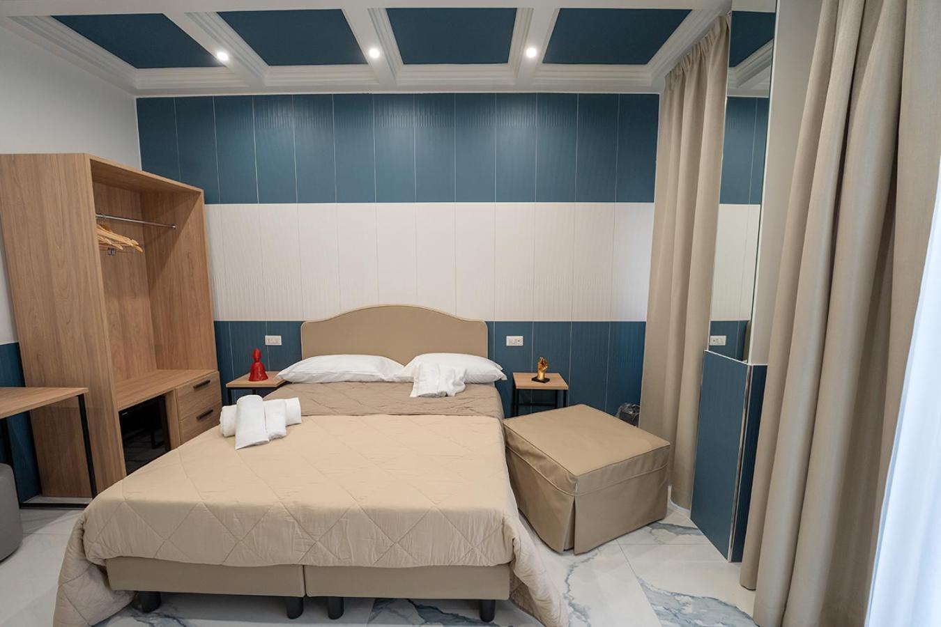فندق Medina H. Napoli Centro, By Clapa Group المظهر الخارجي الصورة