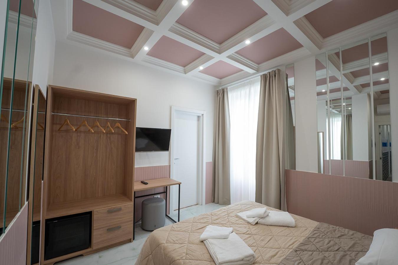 فندق Medina H. Napoli Centro, By Clapa Group المظهر الخارجي الصورة